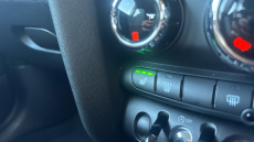 MINI Hatchback 1.5 Cooper Classic 3dr Auto Petrol Hatchback